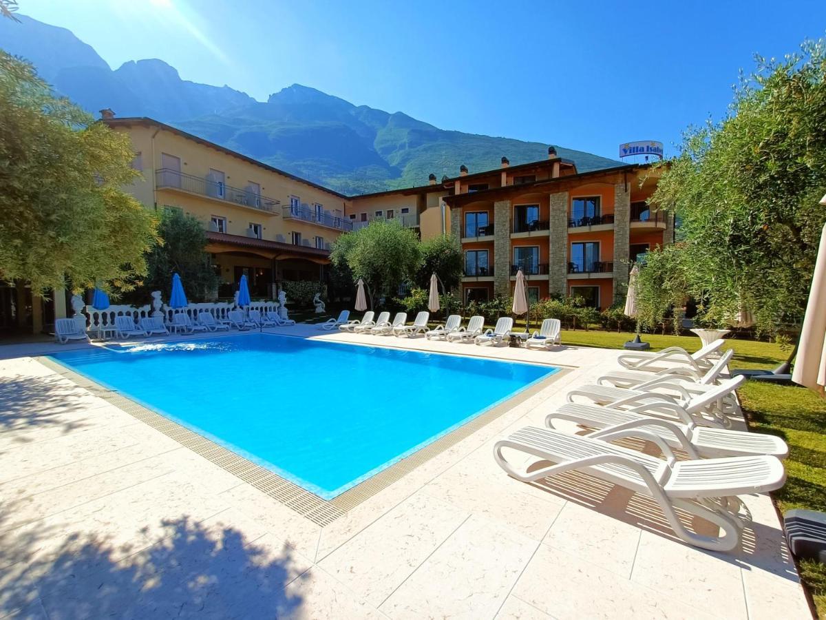 Hotel Villa Isabella Brenzone sul Garda Exterior photo