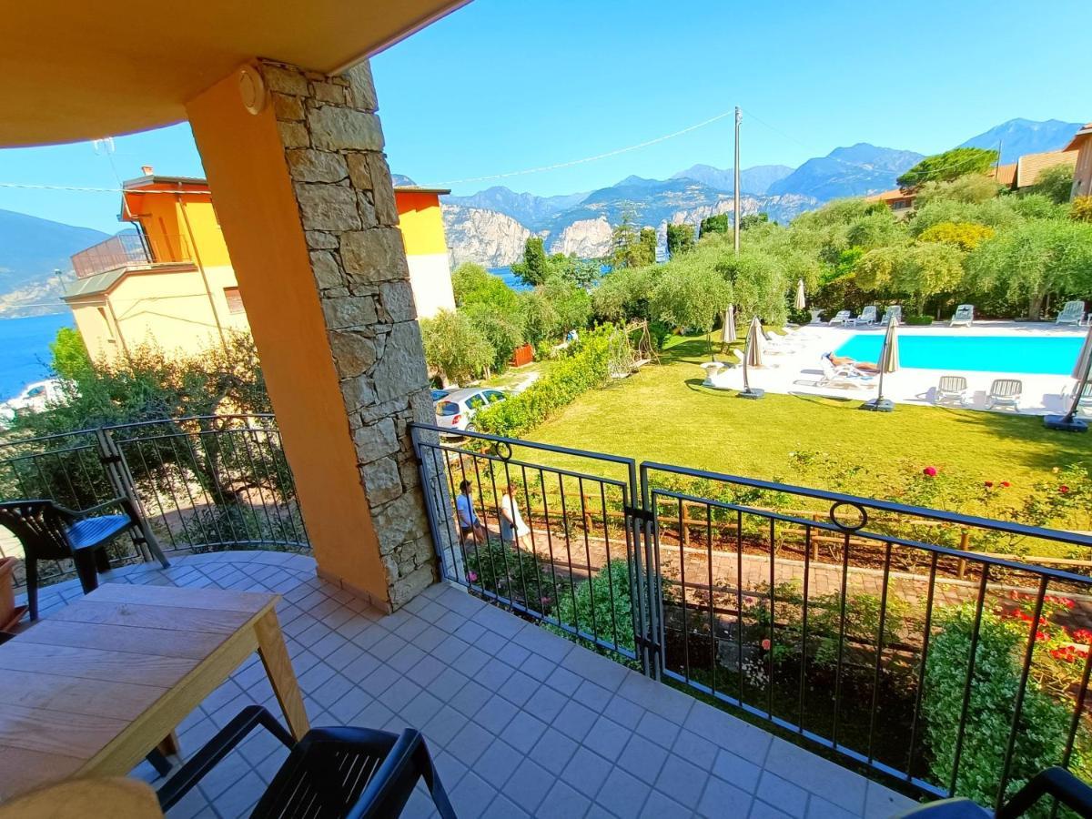 Hotel Villa Isabella Brenzone sul Garda Exterior photo