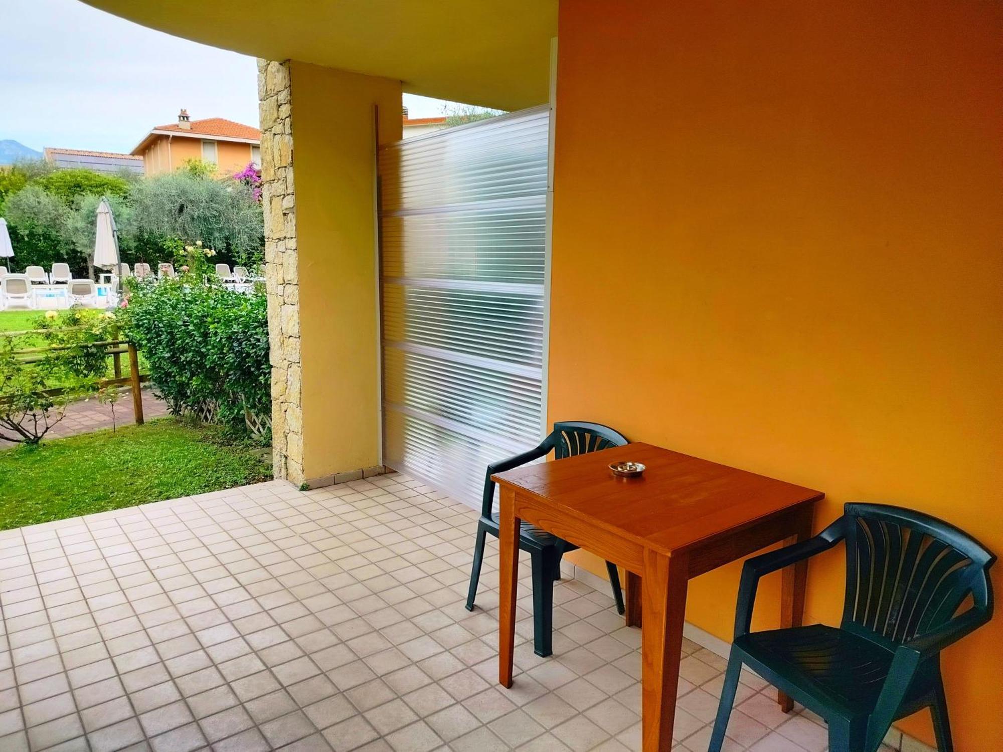 Hotel Villa Isabella Brenzone sul Garda Exterior photo